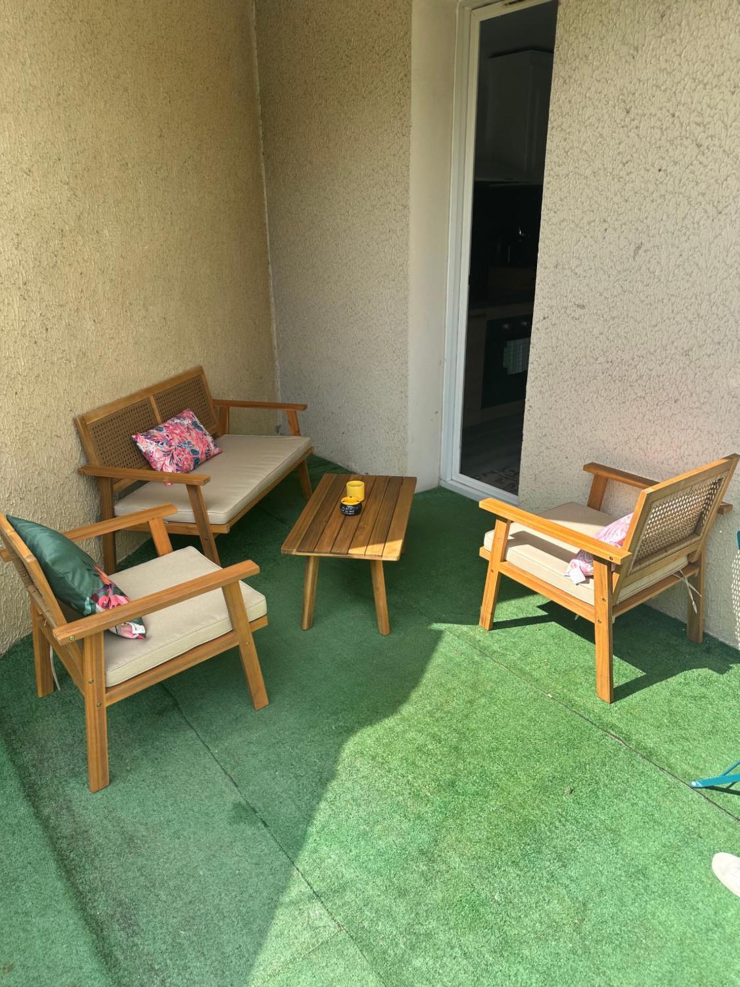 Appartement En Rez De Jardin Tout Equipe Fleurance Exteriör bild